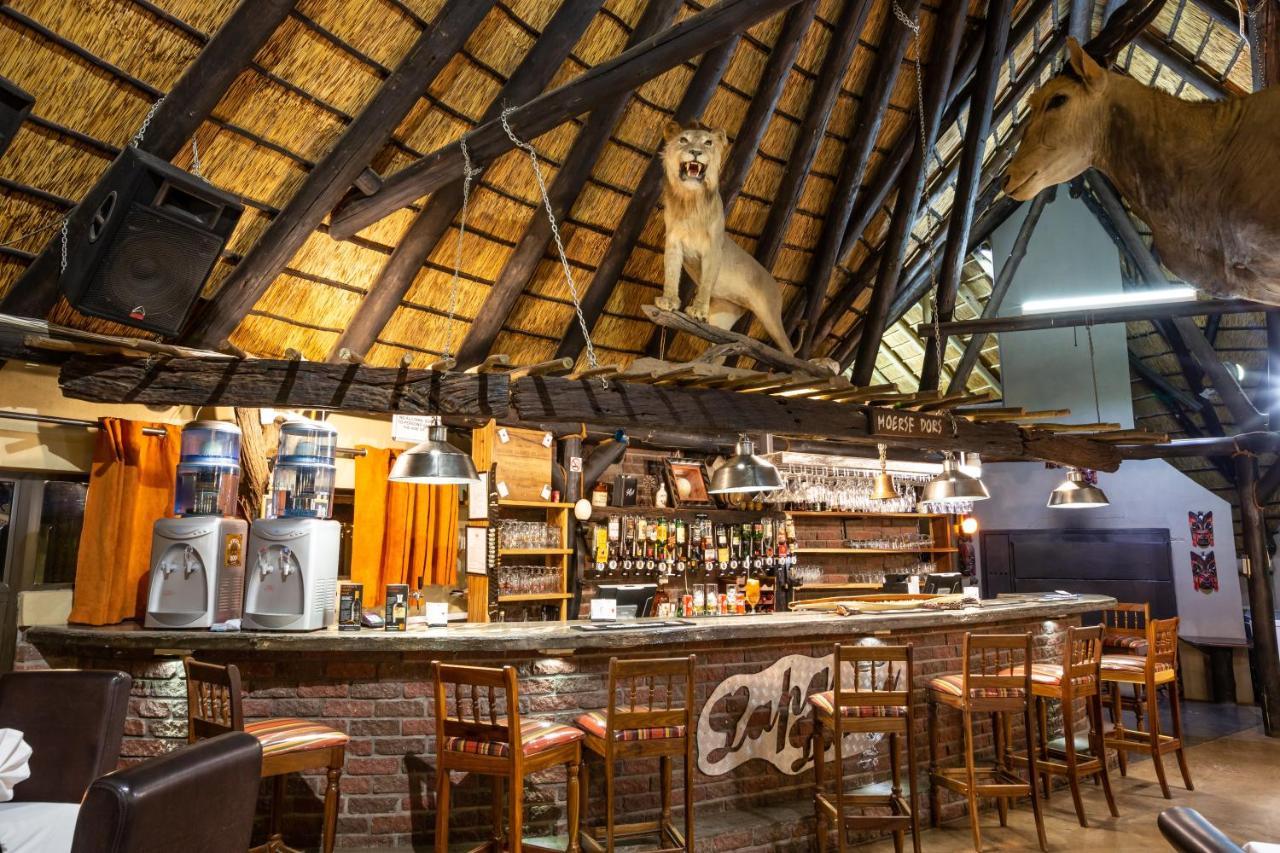 Lapa Lange Game Lodge Mariental Exteriör bild