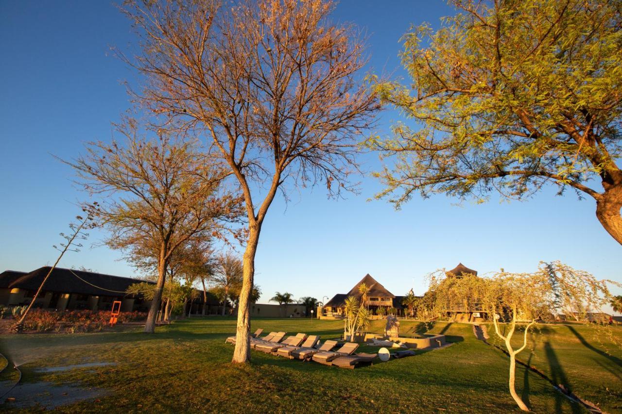 Lapa Lange Game Lodge Mariental Exteriör bild